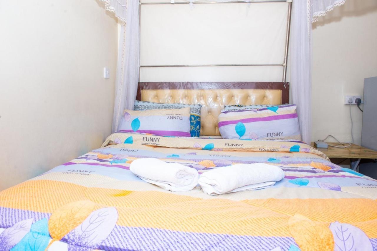 Mercy-Phillips Apartments Located At Eagle Tower Building Nairobi City Centre Esterno foto