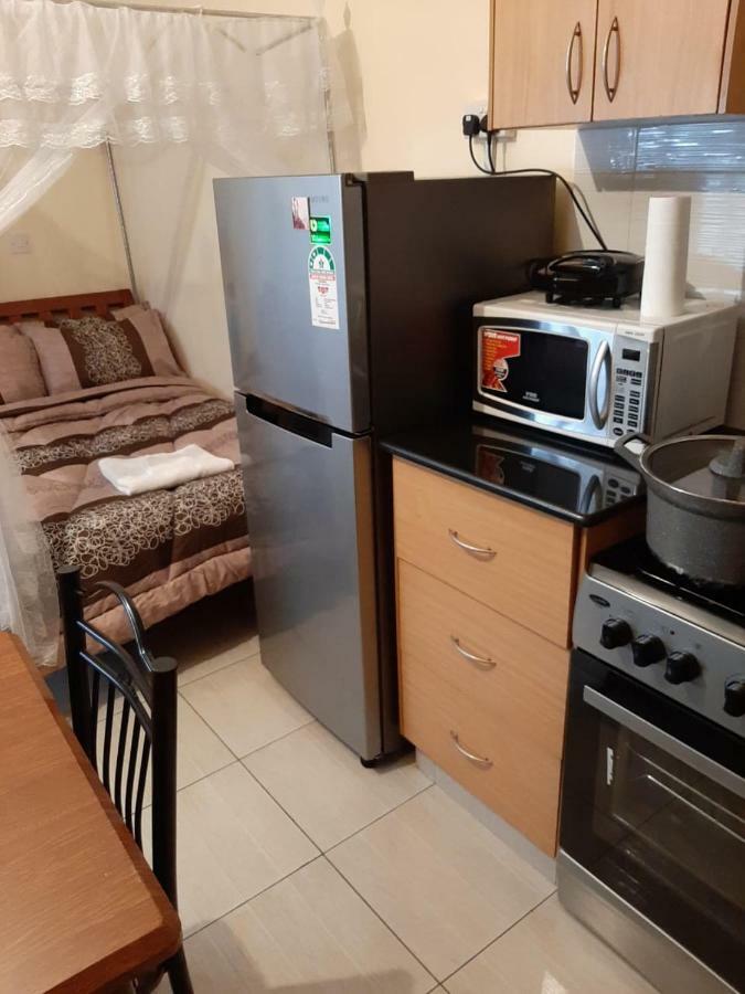 Mercy-Phillips Apartments Located At Eagle Tower Building Nairobi City Centre Esterno foto