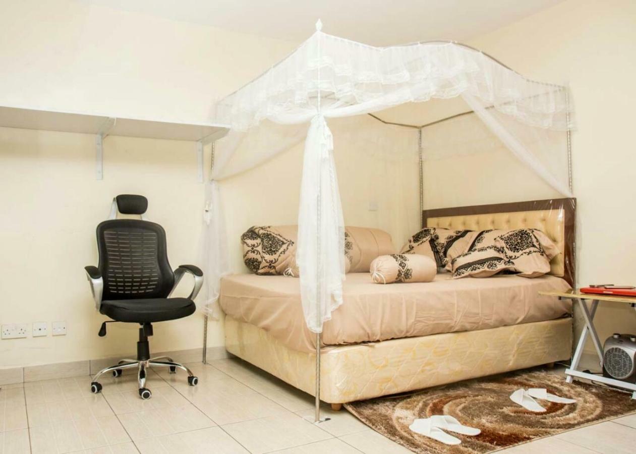 Mercy-Phillips Apartments Located At Eagle Tower Building Nairobi City Centre Esterno foto