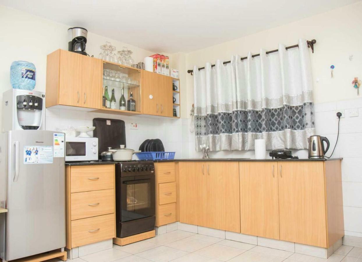 Mercy-Phillips Apartments Located At Eagle Tower Building Nairobi City Centre Esterno foto